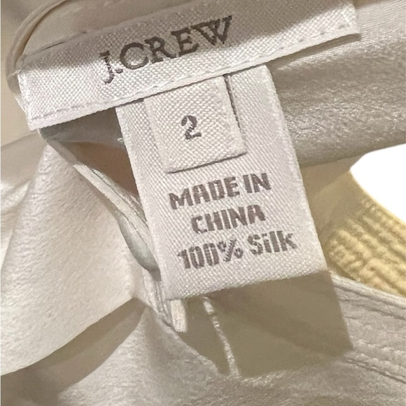 Elegant Cream Women's Top - Picture 6 of 6